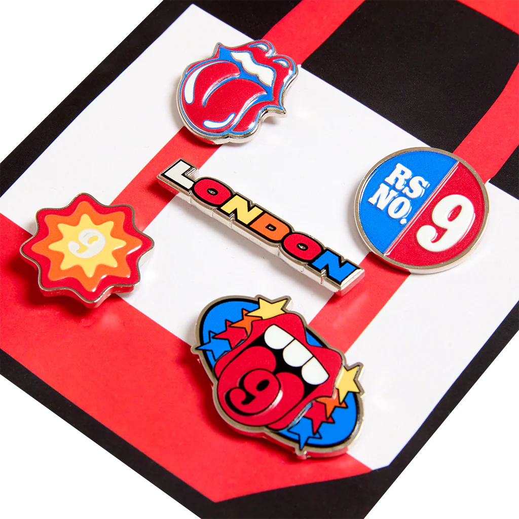 Nostalgic London Enamel Pin Badge Set - Image 3