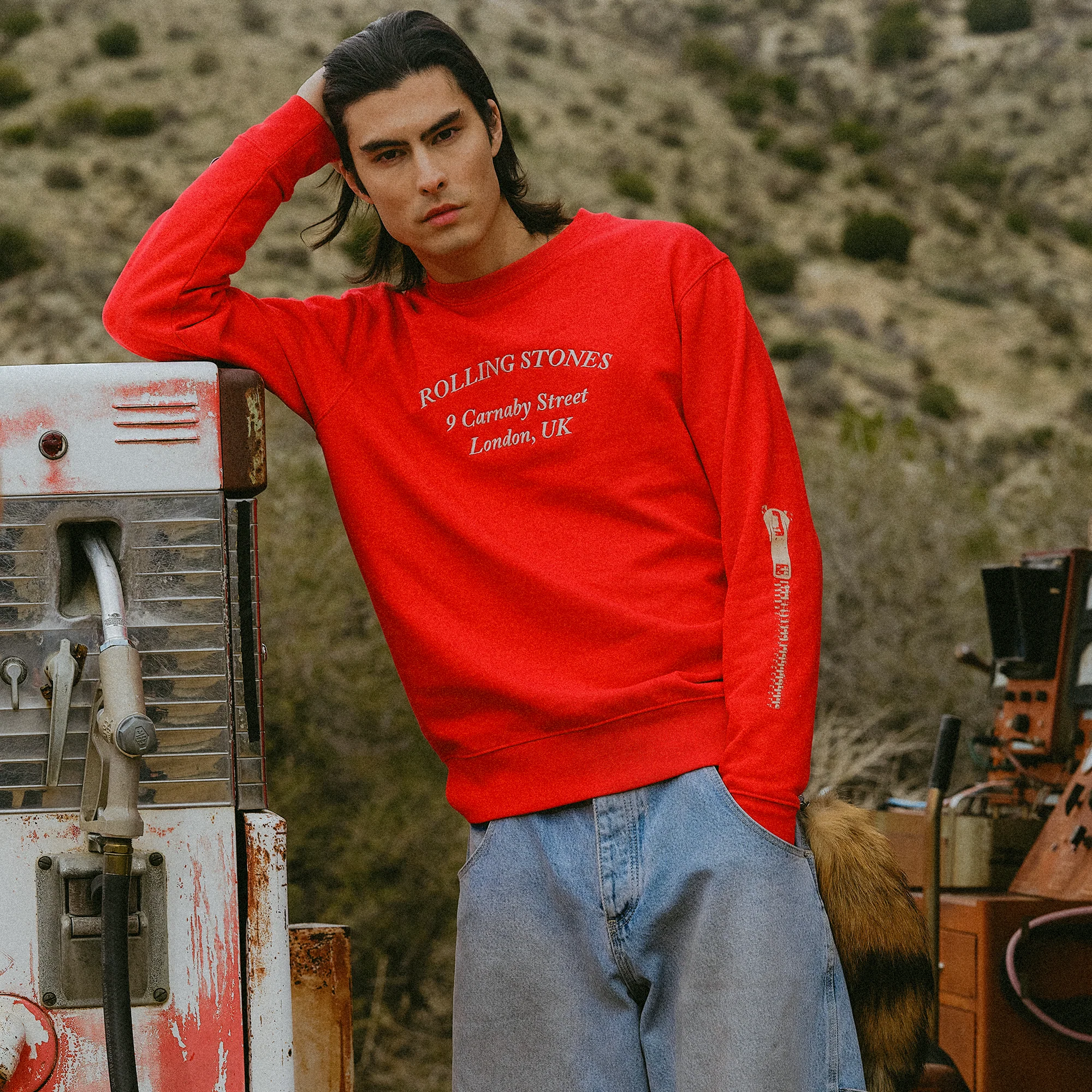 Rolling Stones Zipper Sleeve Red Crewneck Sweater - Image 11